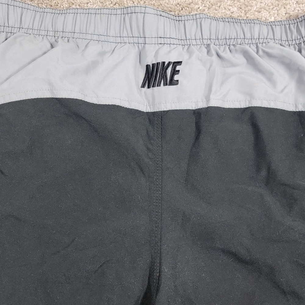 Nike Men XL Black Grey Colorblock Athletic Shorts Mesh Lined Drawstring Swim Vtg